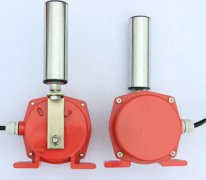 防爆兩級跑偏開關(guān)BKLT1-380V-5A-2P輸送機保護開關(guān) 防爆兩級跑偏開關(guān)BKLT1-380V-5A-2P輸送機保護開關(guān)